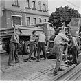 Fotothek df ps 0000234 002 Straßenbahngleisbau in der Warthaer Straße. Bauarbeit.jpg