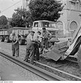 Fotothek df ps 0000234 001 Straßenbahngleisbau in der Warthaer Straße. Bauarbeit.jpg