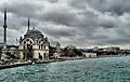Bezmi alem valide sultan camii -İstanbul - panoramio.jpg