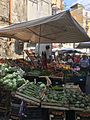 Bancarella fruttivendolo - Mercato di Antignano Vecchia (Naples).jpg